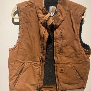 Men’s Carhartt Vest size medium